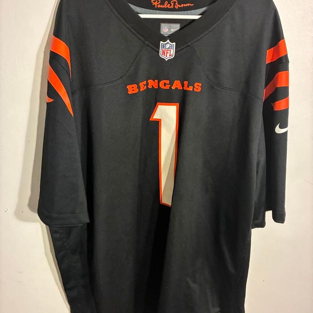 Nike Men's multi Jersey